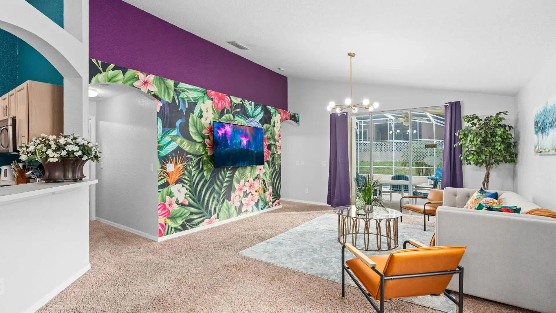 Super Cute- Pool & Air Hockey Table Villa Davenport